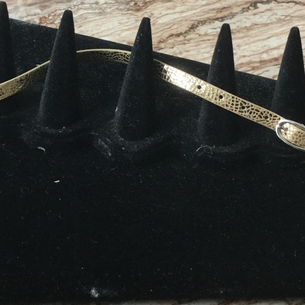GOLD METALLIC DOUBLE GENUINE LEATHER WRAP BRACELET
